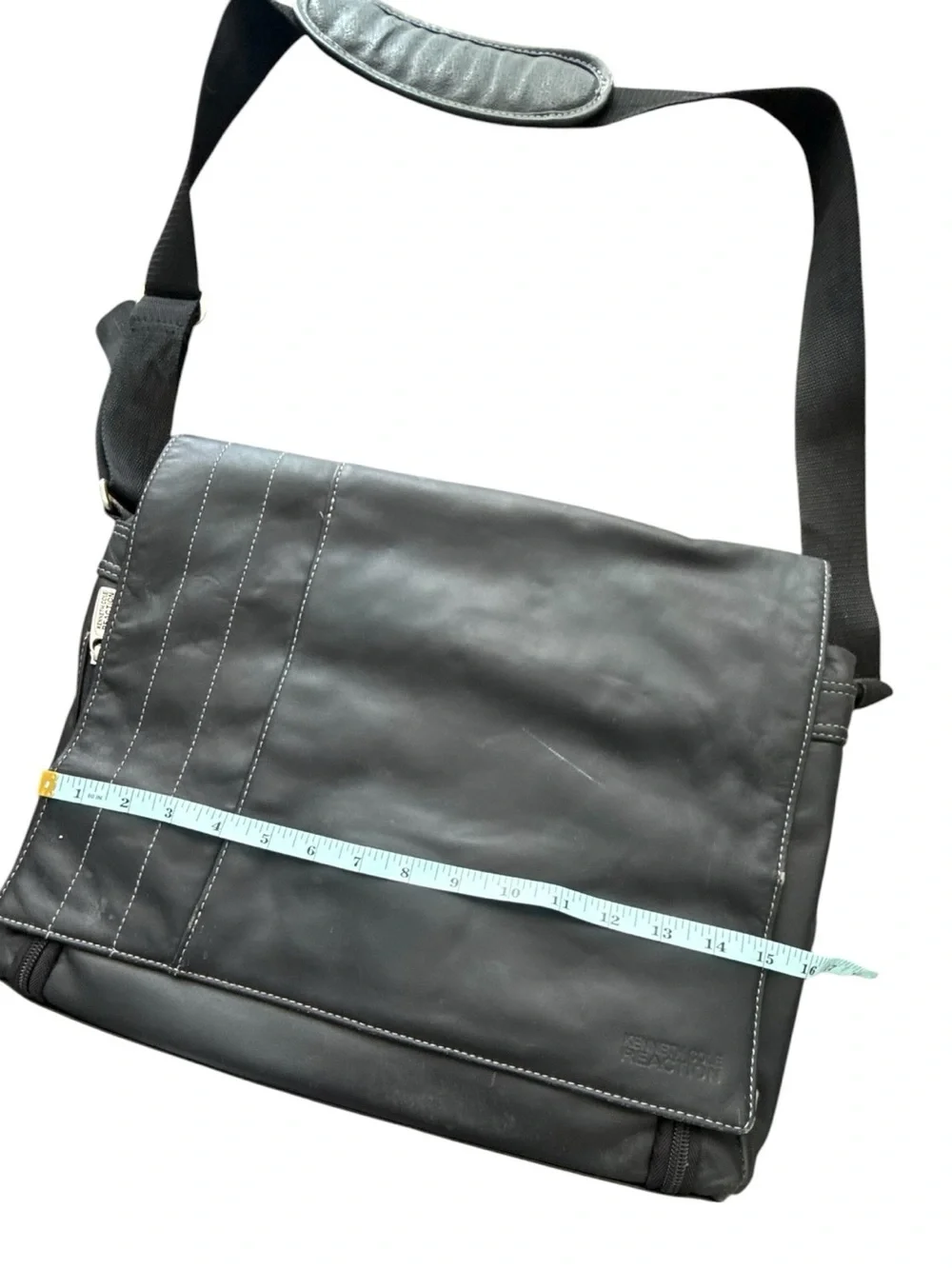 Men's Black Leather Messenger Bag - Kenneth Cole